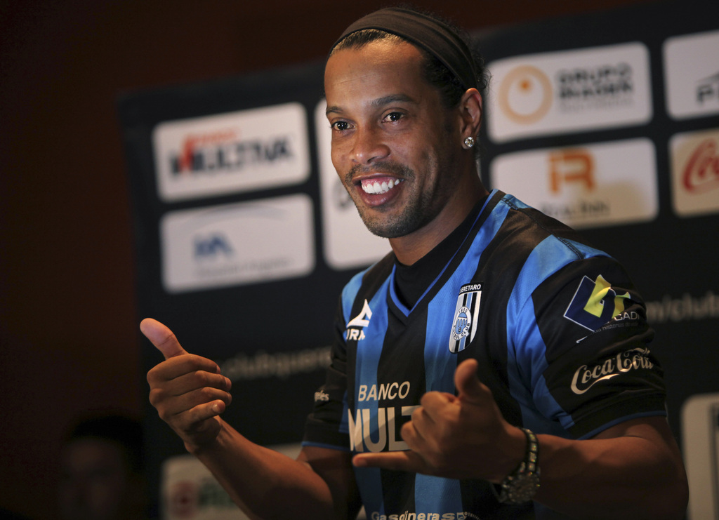 Ronaldinho avait surpris son monde en signant pour un petit club mexicain. Il regrette peut-être cette décision.