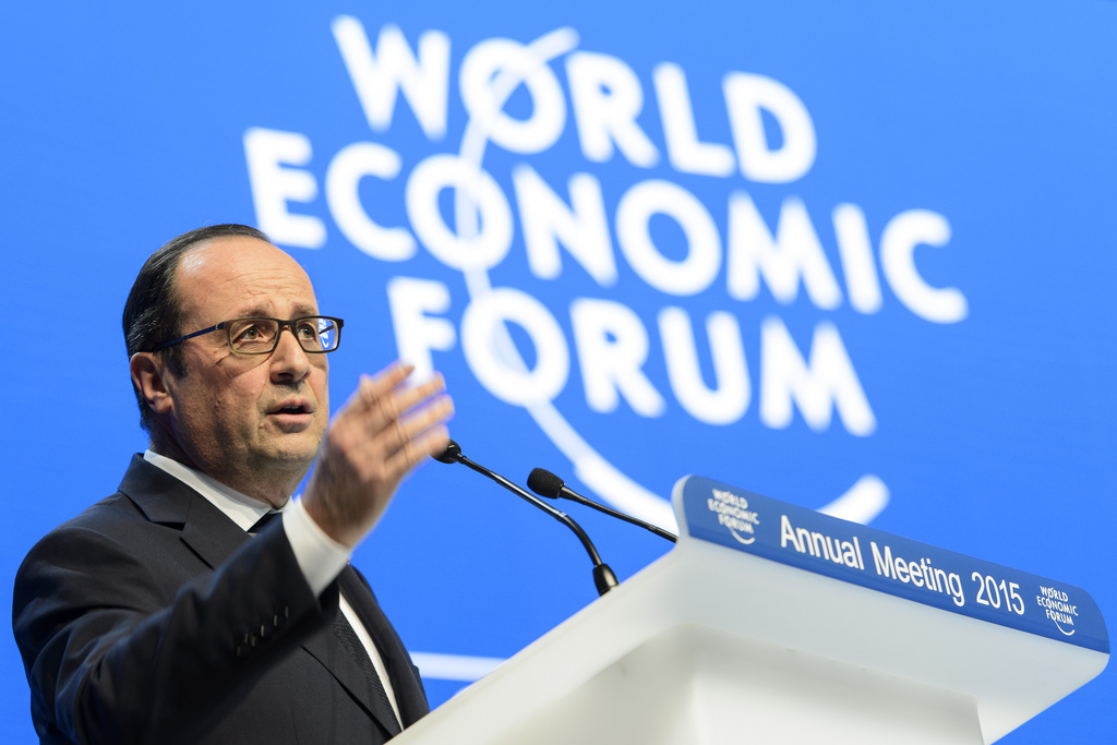 Le président français, François Hollande, a insisté sur le fait que l'économie mondiale devait aussi lutter contre le terrorisme.