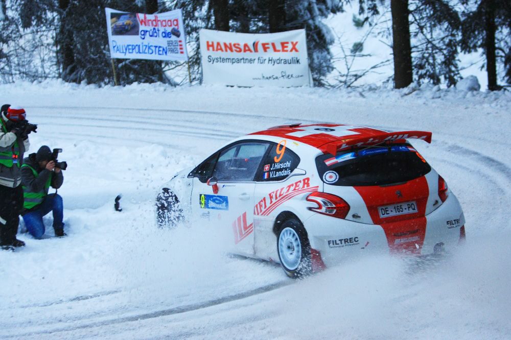 Belle glissage en Autriche pour Jonathan Hirschi.