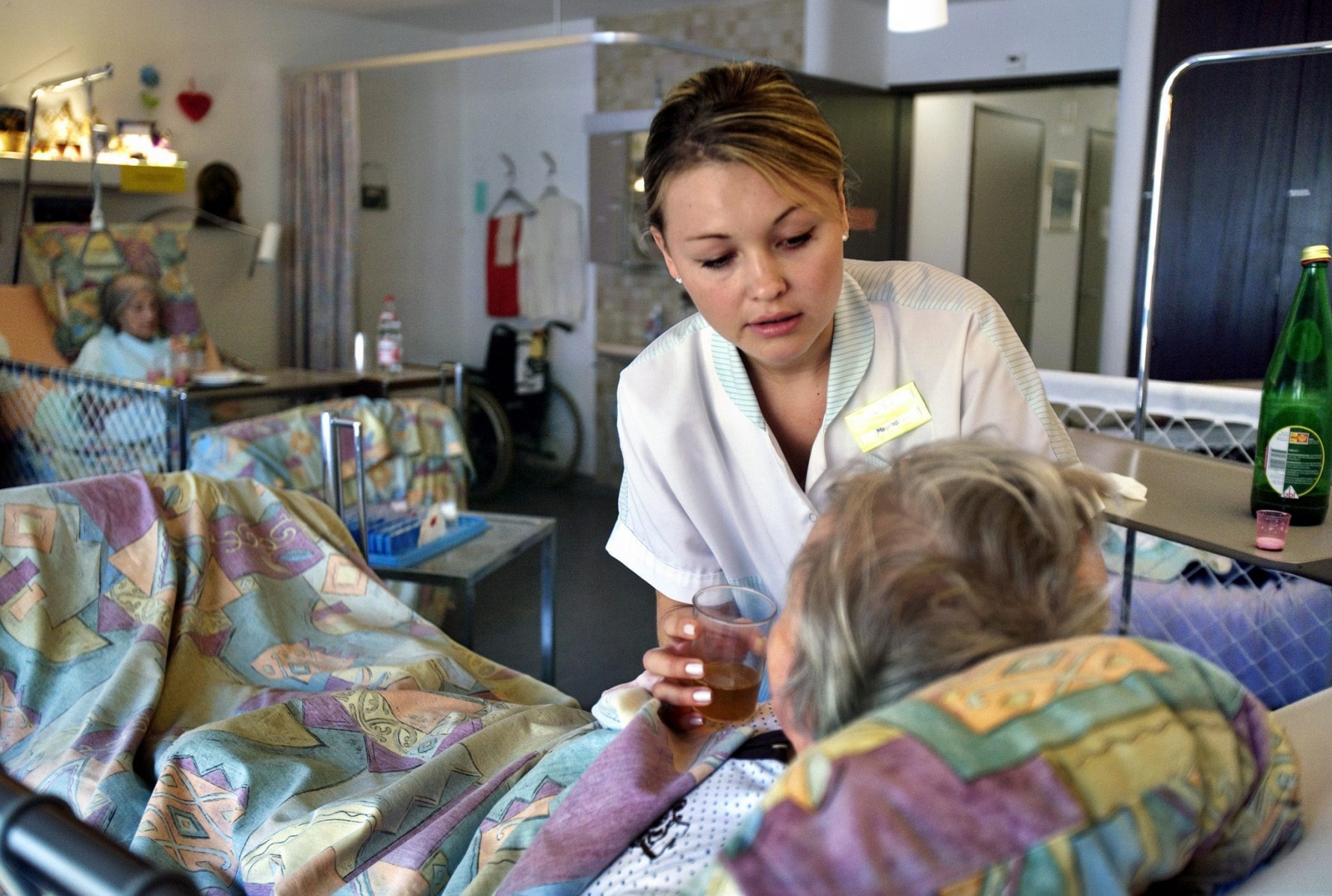 Dans le canton de Neuchâtel, les professions de la santé emploient un peu moins de 900 frontaliers.