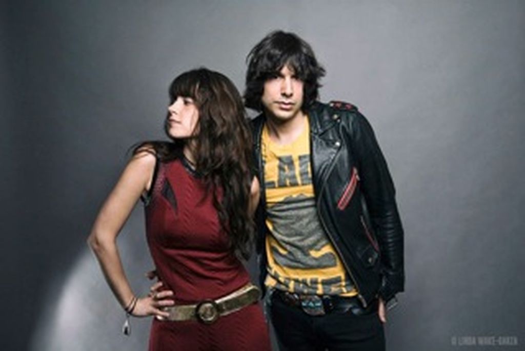 The Last Internationale, un duo new-yorkais avec Edgey Pires et Delila Paz en concert à Gampel ce samedi à 16 heures 45.