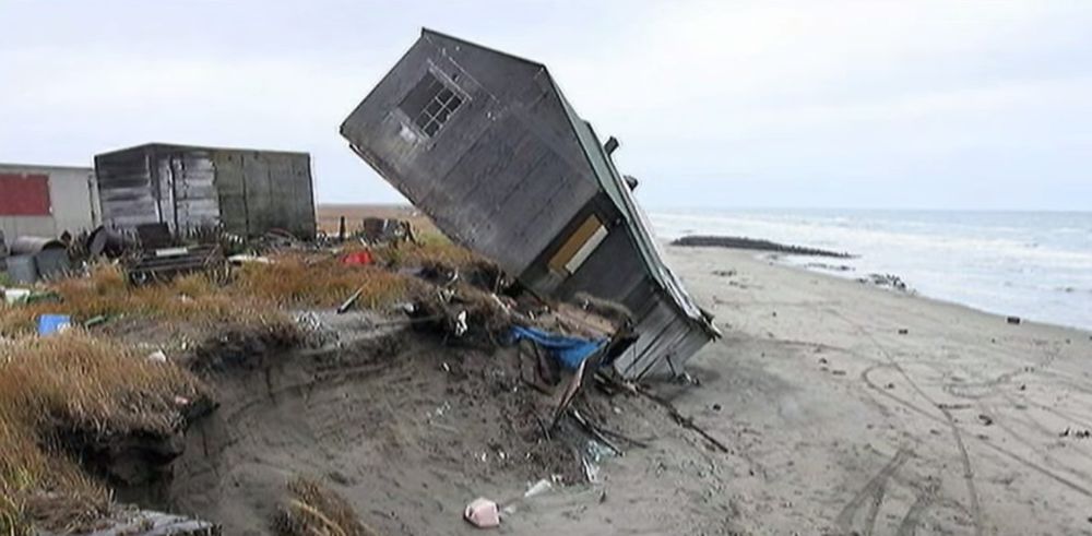 En Alaska, le village de Shishmaref subit de plein fouet les effets du réchauffement climatique.
