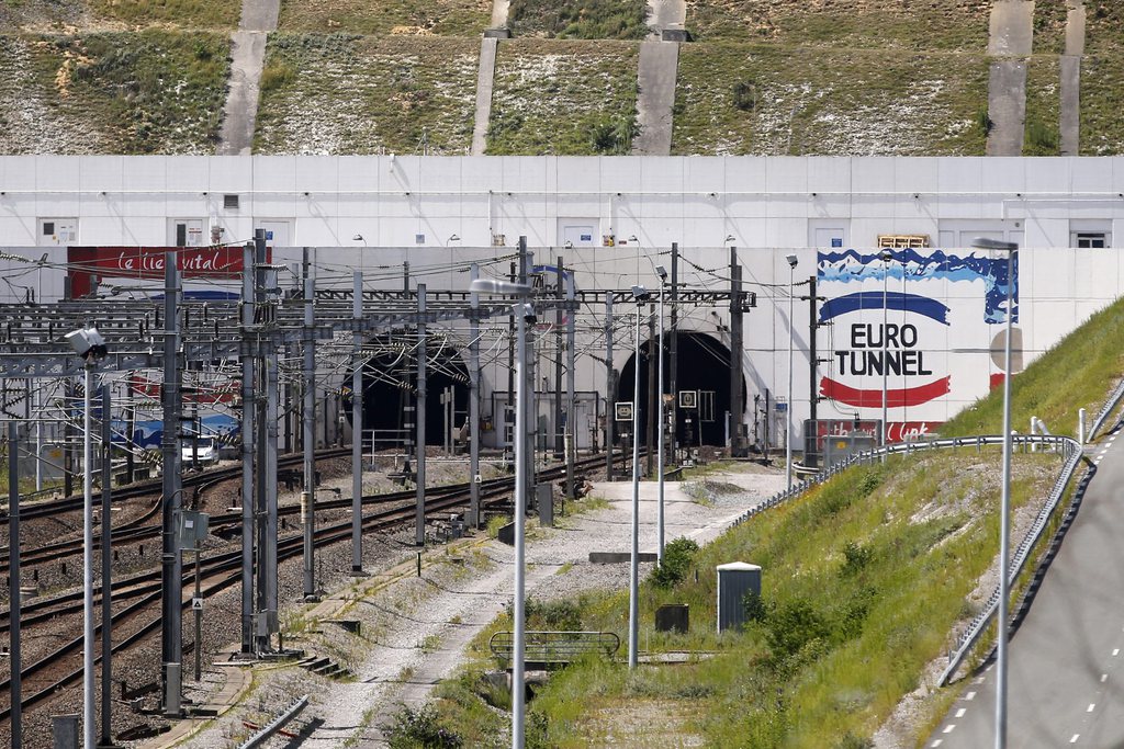 L'accident s'est produit aux abords du tunnel sous la Manche près de Calais.
