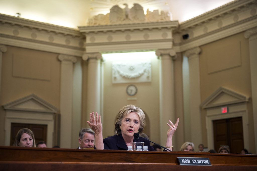 6 lots d'e-mails d'Hillary Clinton ont été rendus publics ce vendredi par le Département d'Etat.