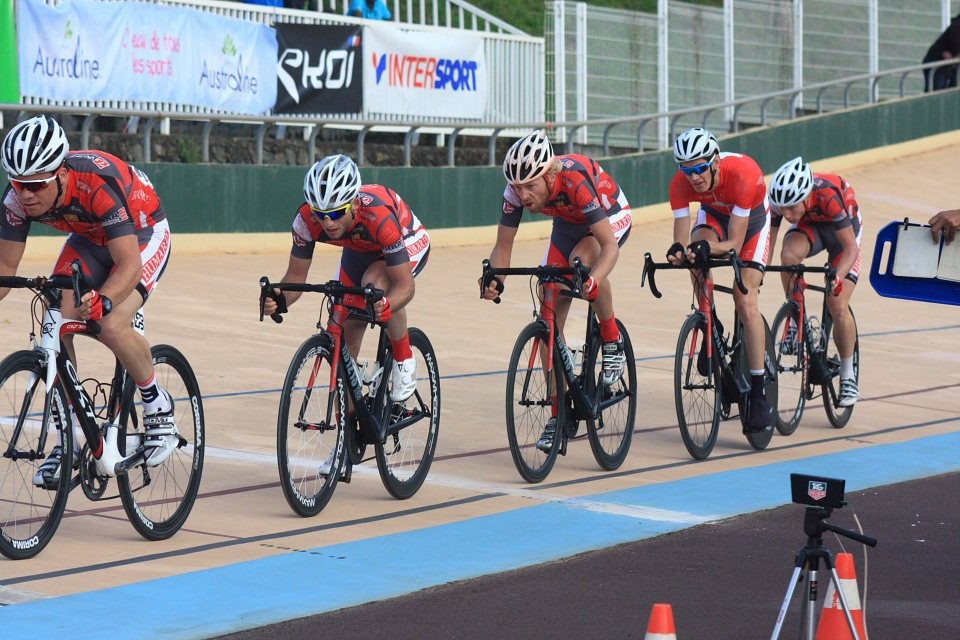 Les coureurs du Team Humard ne disputeront plus de courses dans l'élite en 2018.