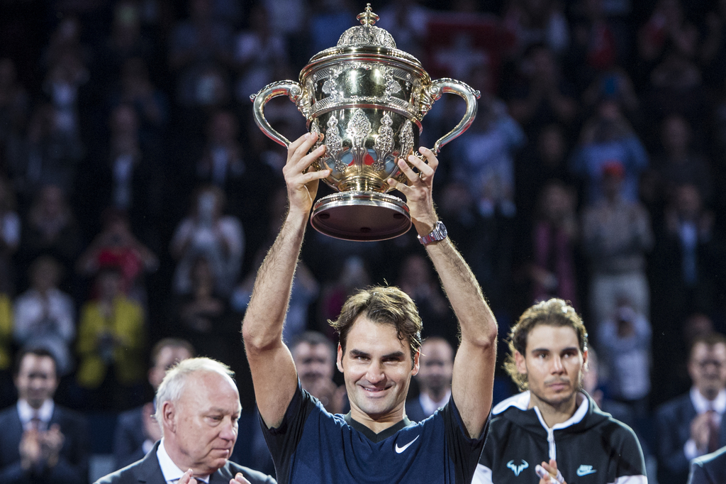 Requinqué par sa victoire à Bâle, Roger Federer se voit encore jouer quelques années.