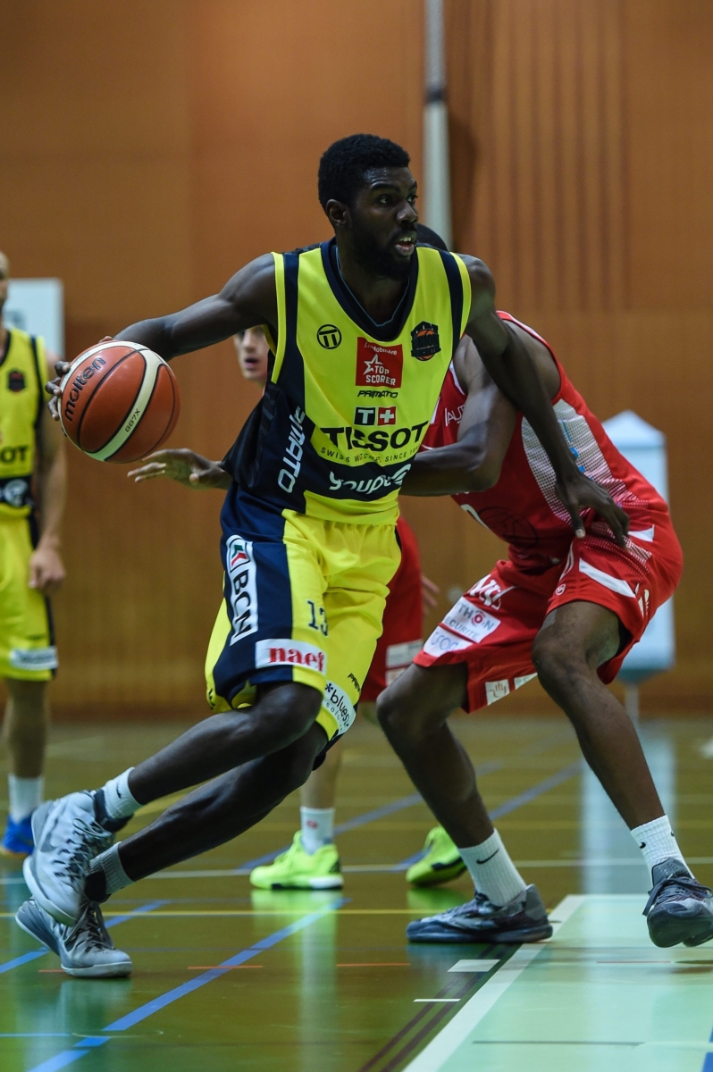 Basketball. Union Neuchatel - Lions de Geneve.

Babacar Toure



NEUCHATEL 17 10 2015

PHOTO: Christian Galley BASKETBALL