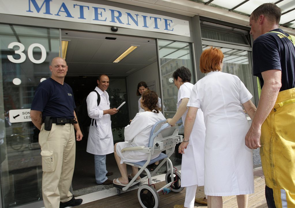 La Maternité des Hôpitaux universitaires de Genève (HUG), la plus grande de Suisse, a vu 4142 naissances en 2015.