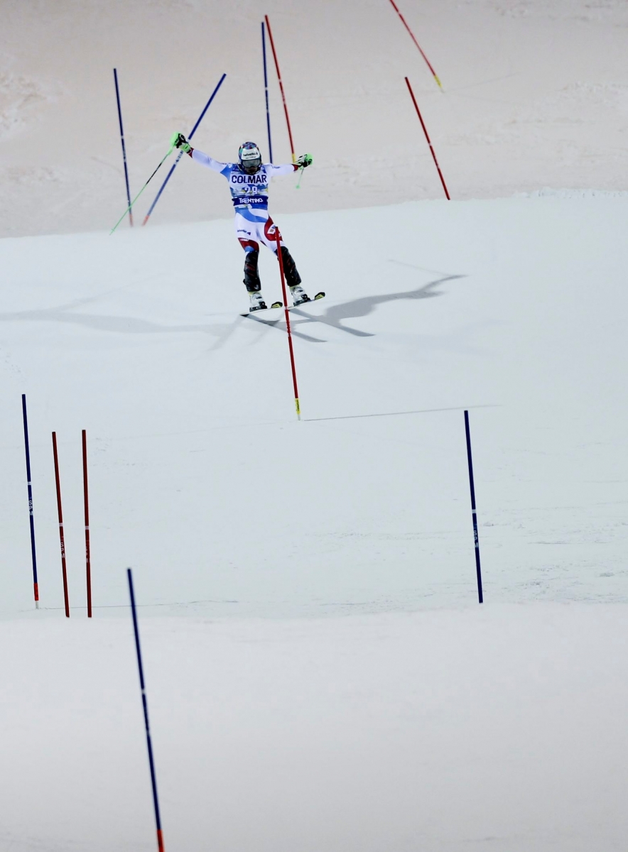 Switzerland's Luca Aerni competes during an alpine ski, men's World Cup slalom, in Madonna Di Campiglio, Italy, Tuesday, Dec. 22, 2015. (AP Photo/Marco Trovati) Italy Alpine Skiing World Cup