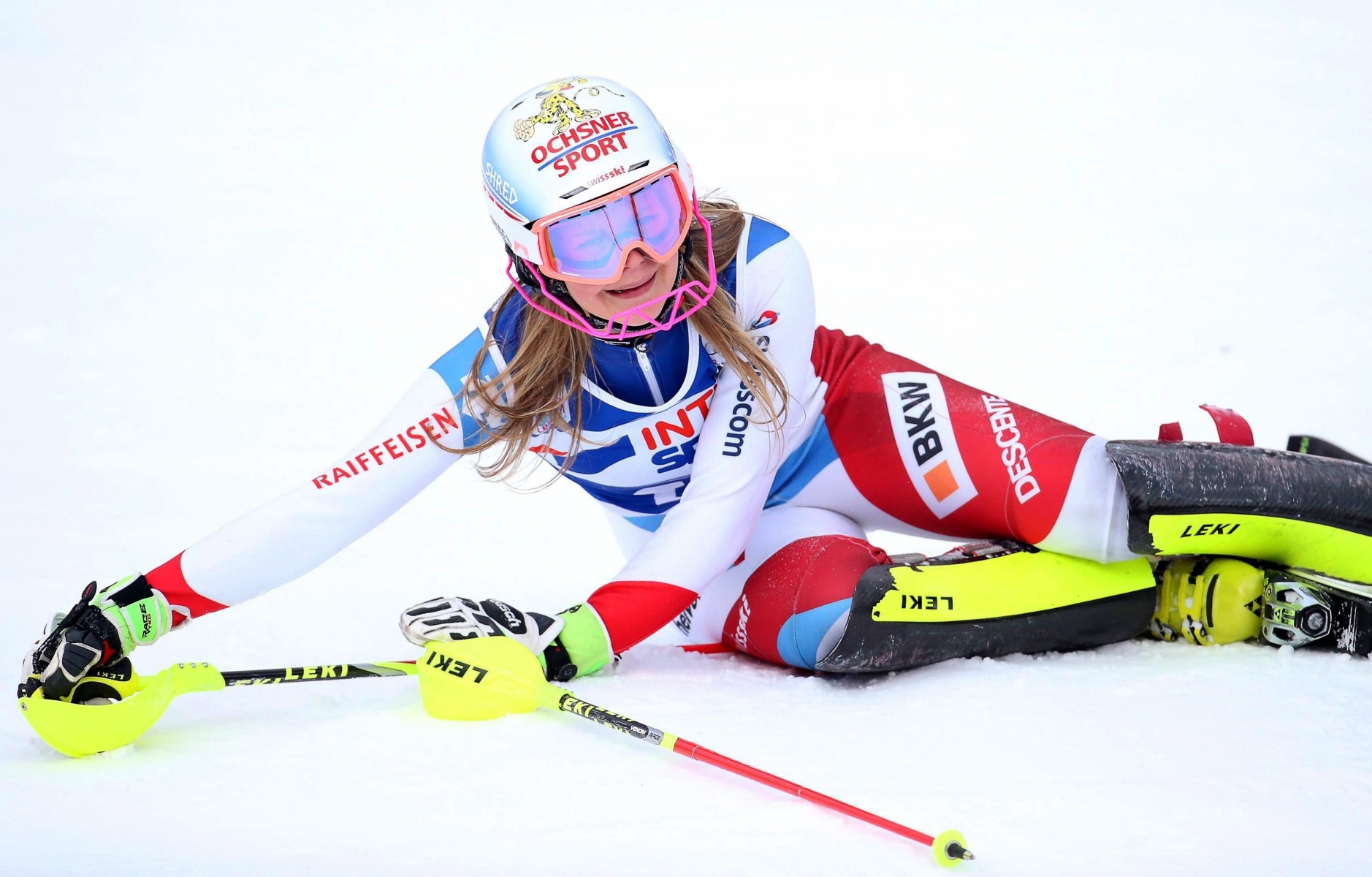 epa05088579 Charlotte Chable of Switzerland reacts in the finish area during the second run of the women's Slalom race of the FIS Alpine Skiing World Cup in Santa Caterina, Italy, 05 January 2016.  EPA/MATTEO BAZZI ITALY ALPINE SKIING WORLD CUP