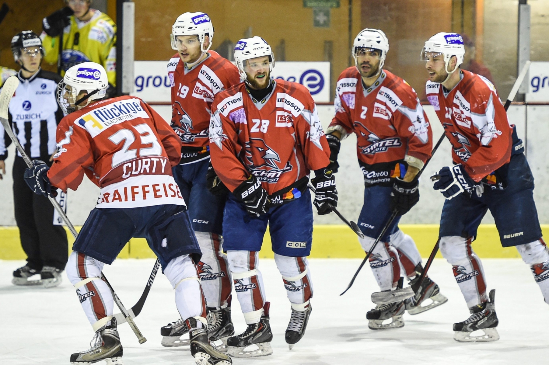 Hockey sur glace. Universite Neuchatel - Saastal.

equipe



NEUCHATEL 9 01 2016

Photo: Christian Galley HOCKEY SUR GLACE