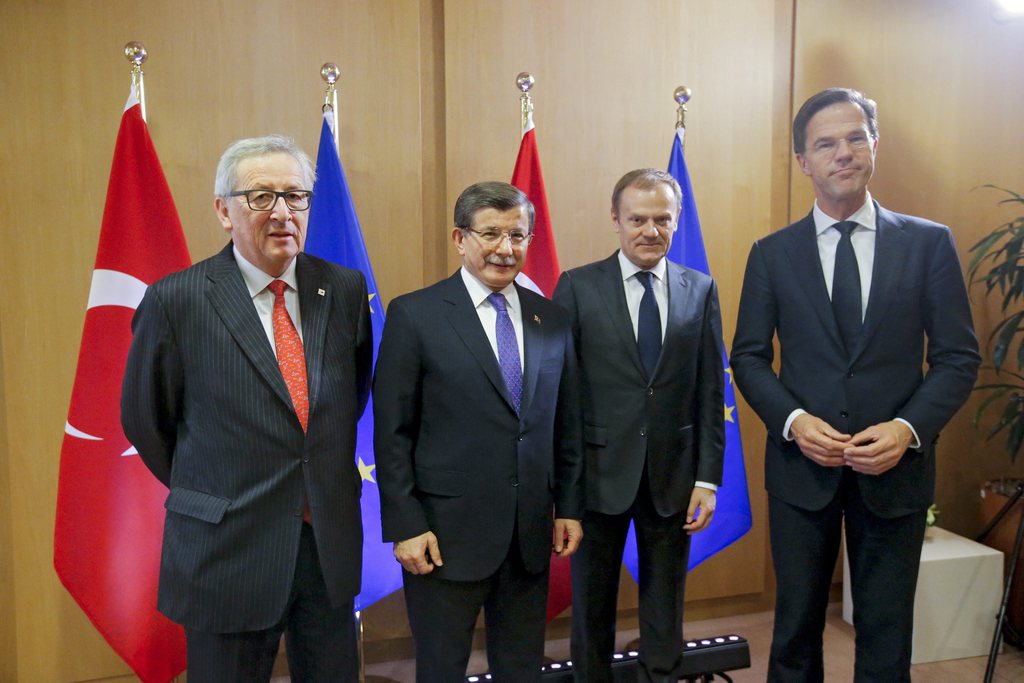 De longues négociations ont été menées entre l'Union Européenne et la Turquie pour décider du sort des réfugiés.