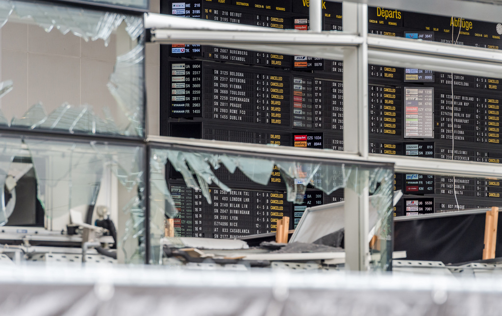 La sécurité sur le site de l'aéroport n'est toujours pas garantie.