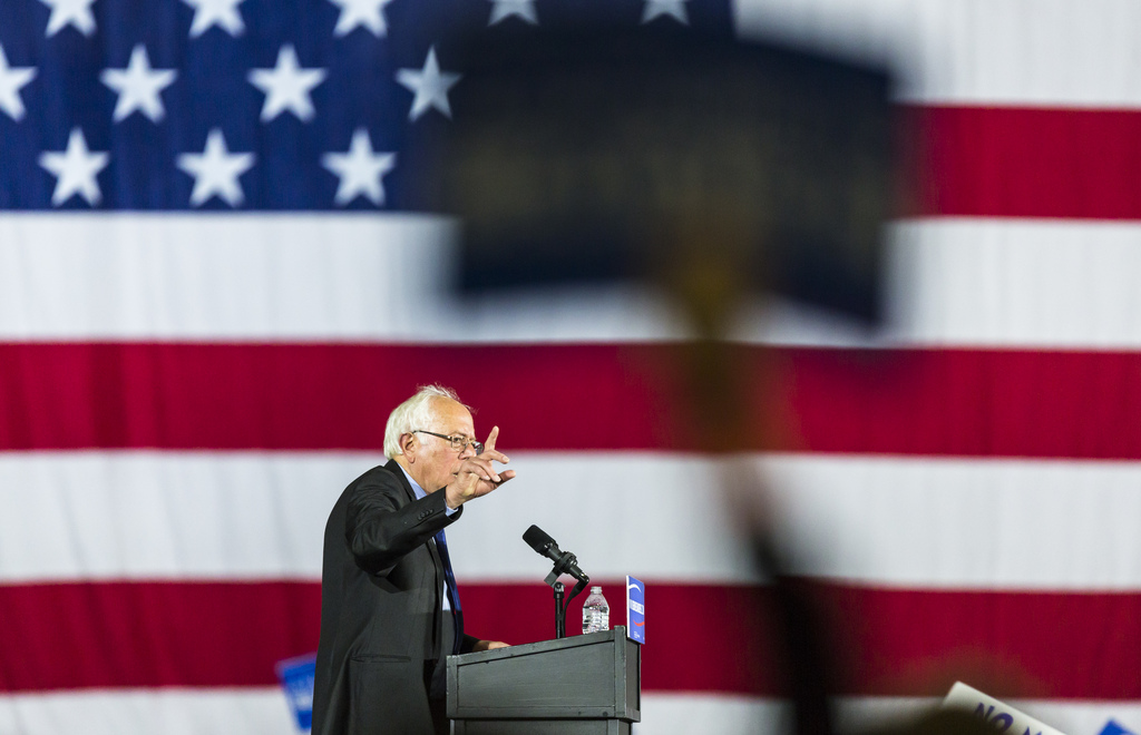 Le sénateur du Vermont Bernie Sanders remporte trois précieuses victoires.