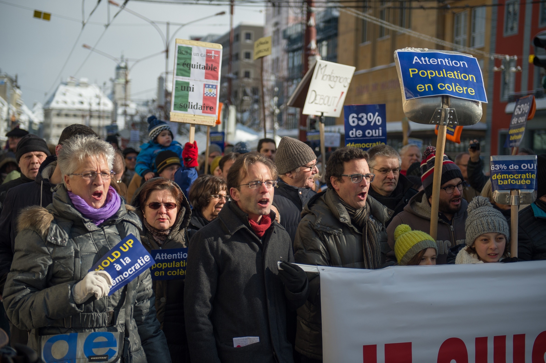 HNE: Manifestation pour la defense de l'hopital de La Chaux-de-Fonds et le respect de la democration



La Chaux-de-Fonds, 07 02 2015

PHOTO DAVID MARCHON HOPITAL NEUCHATELOIS