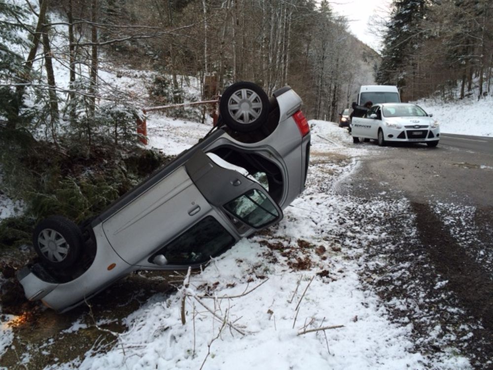 L'accident s'est produit sur la route des Bugnenets ce mercredi matin.