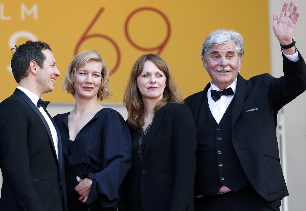 Trystan Putter, Sandra Huller, la réalisatrice Maren Ade et Peter Simonischek, l'équipe du film "Toni Erdmann".