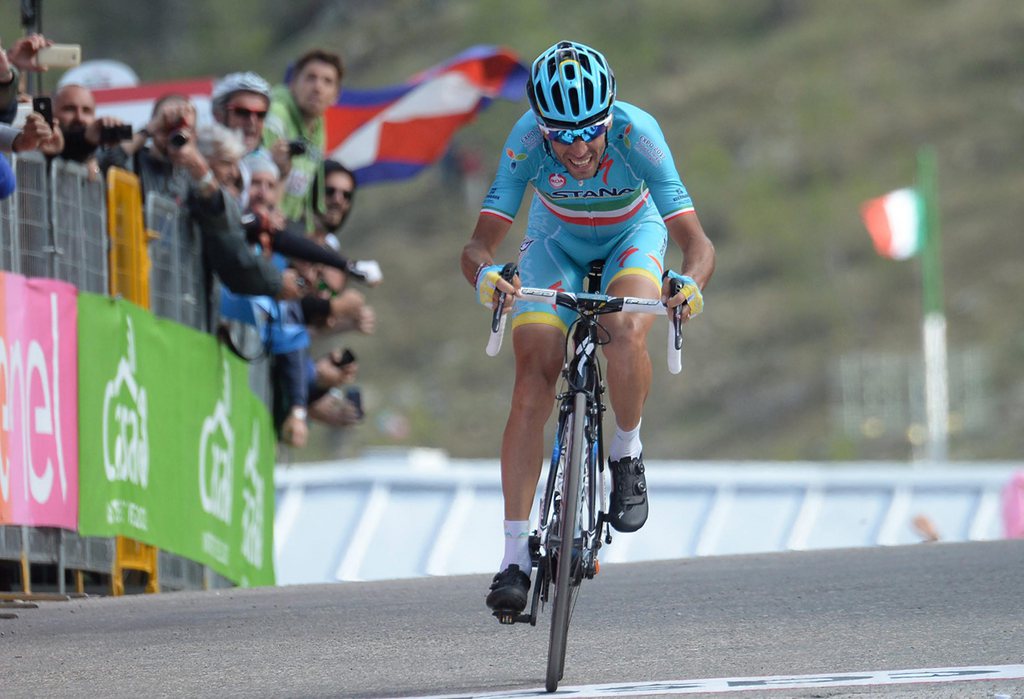  L'Italien d'Astana a validé son sacre à l'issue de l'ultime étape à Turin.