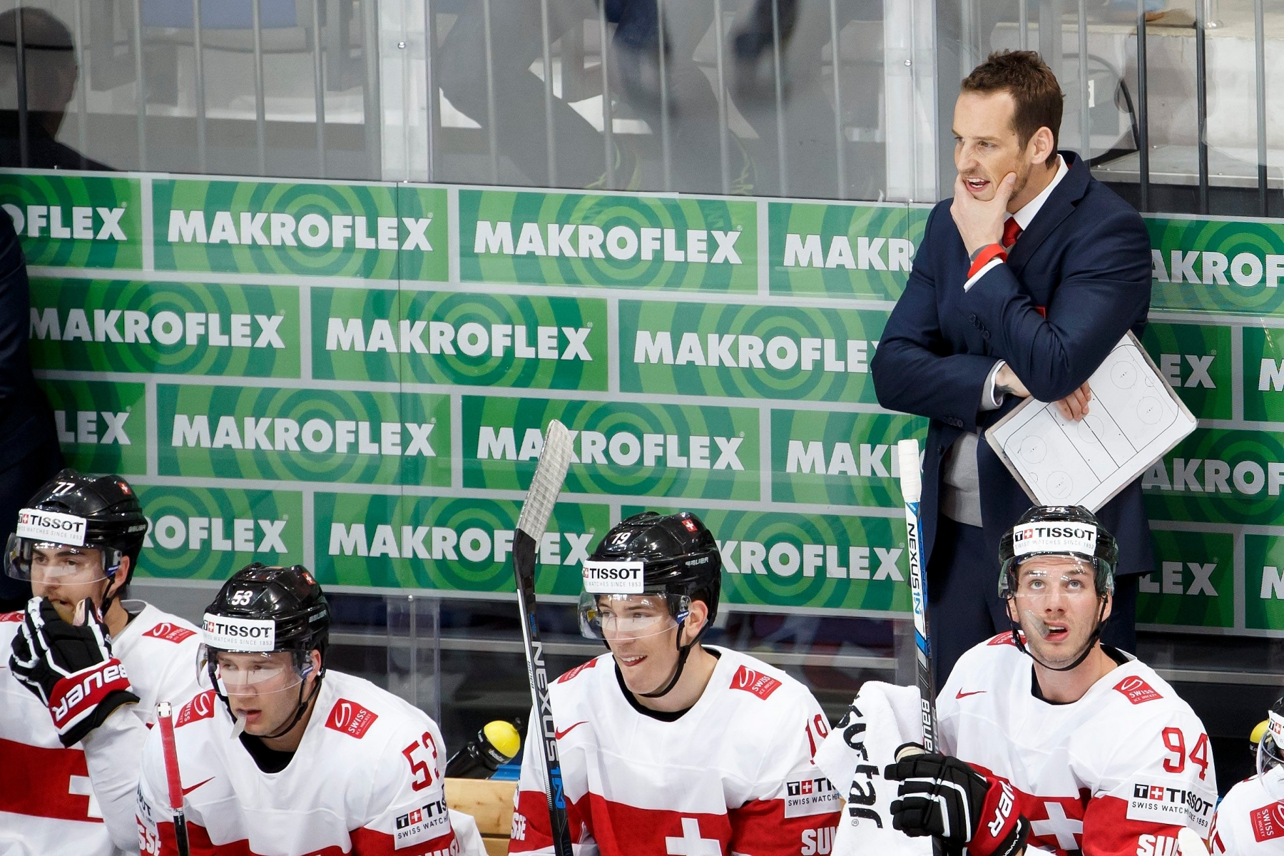 Patrick Fischer, head coach of Switzerland national ice hockey team, reacts, during the IIHF 2016 World Championship preliminary round game between Czech Republic and Switzerland, at the Ice Palace, in Moscow, Russia, Tuesday, May 17, 2016. (KEYSTONE/Salvatore Di Nolfi) RUSSIA ICE HOCKEY IIHF WC 2016 CZE CHE