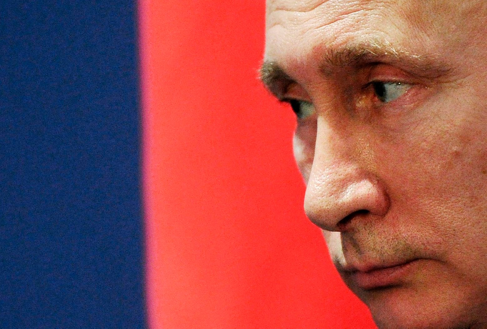 Russian President Vladimir Putin listens to South Korea's President Park Geun-hye during their meeting on the sidelines of the COP21 UN Conference on Climate Change in Paris, France, Monday, Nov. 30, 2015. (Mikhail Klimentyev/Sputnik, Kremlin Pool Photo via AP) France Climate Countdown