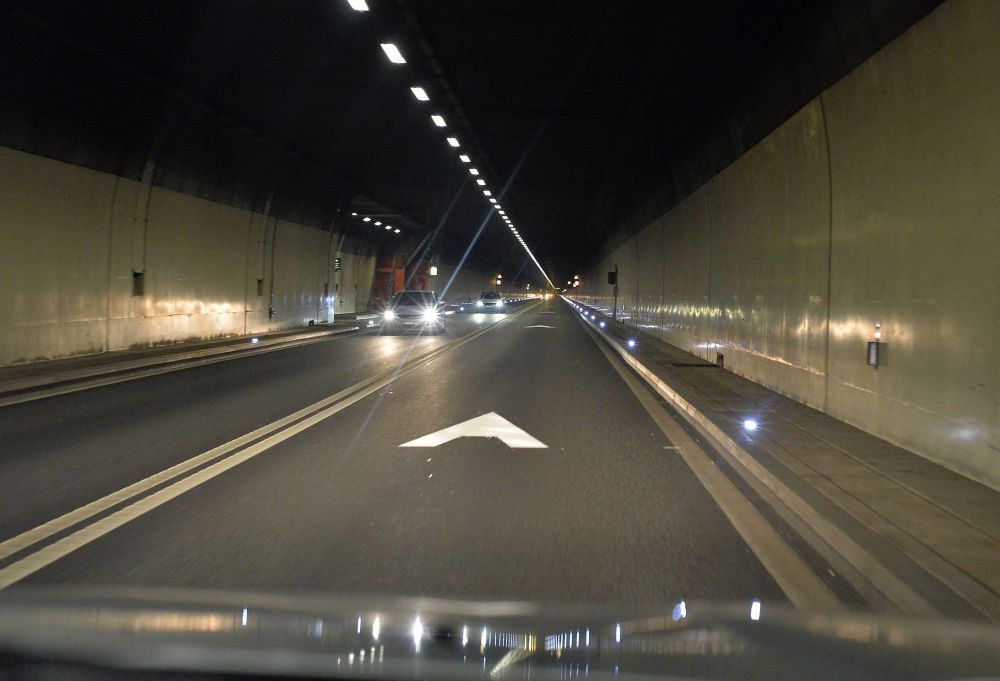 L'accident s'est produit mardi en fin d'après-midi dans le tunnel du Mont-Sagne.