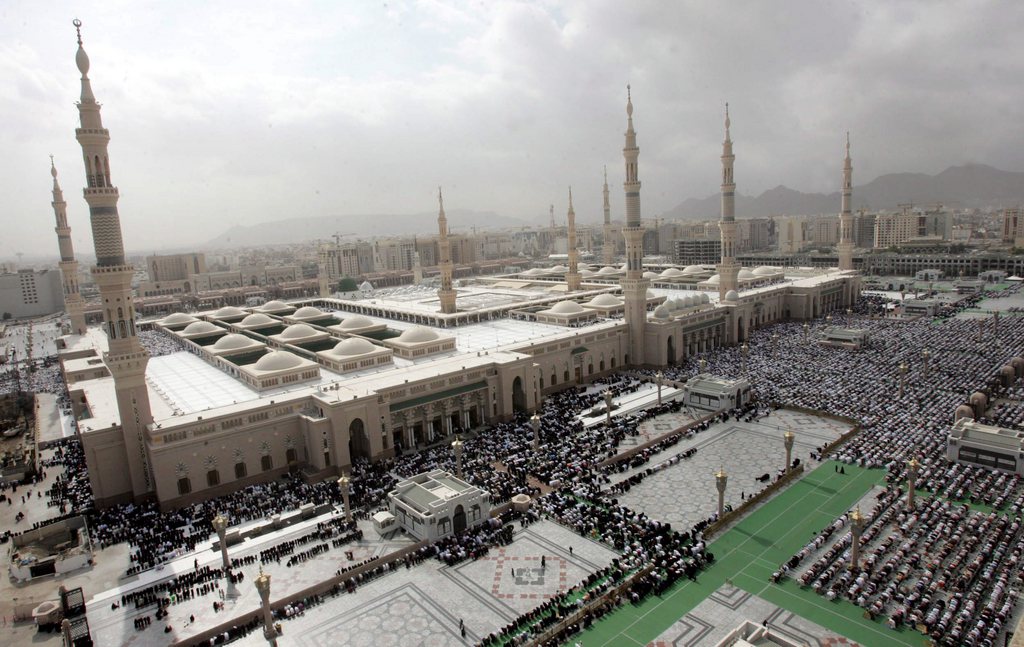 Une attaque s'est produite devant la Mosquée du prophète à Médine, très fréquentée par les fidèles en ces derniers jours du ramadan, le mois de jeûne sacré.
