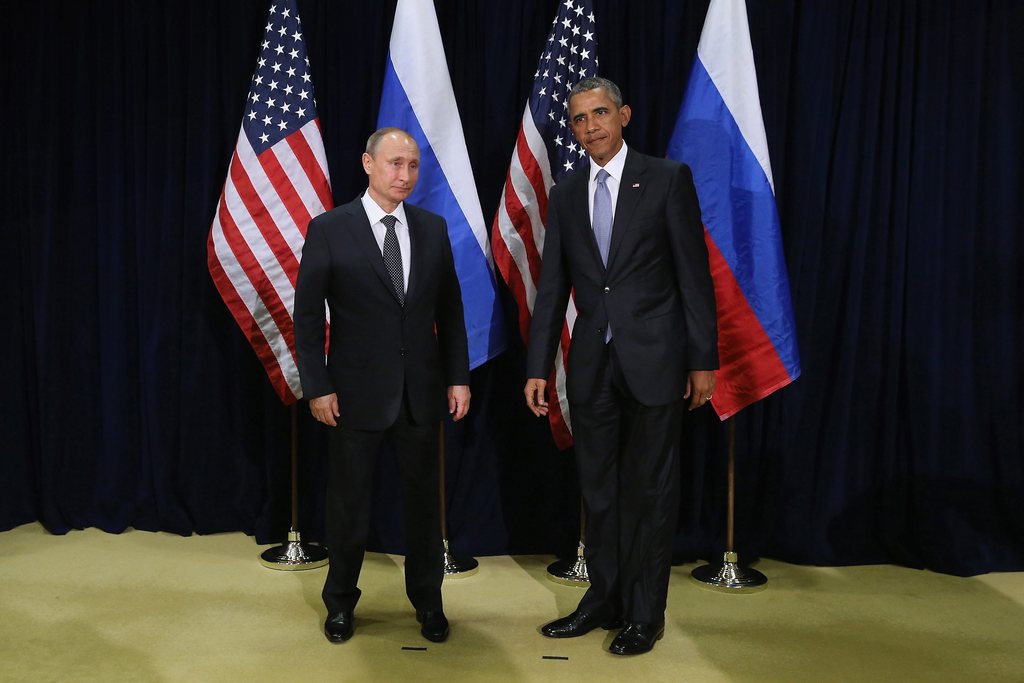 Le Kremlin a répondu au président Barack Obama qui n'a pas écarté la possibilité que la Russie tente d'influencer la présidentielle en faveur du candidat républicain Donald Trump.