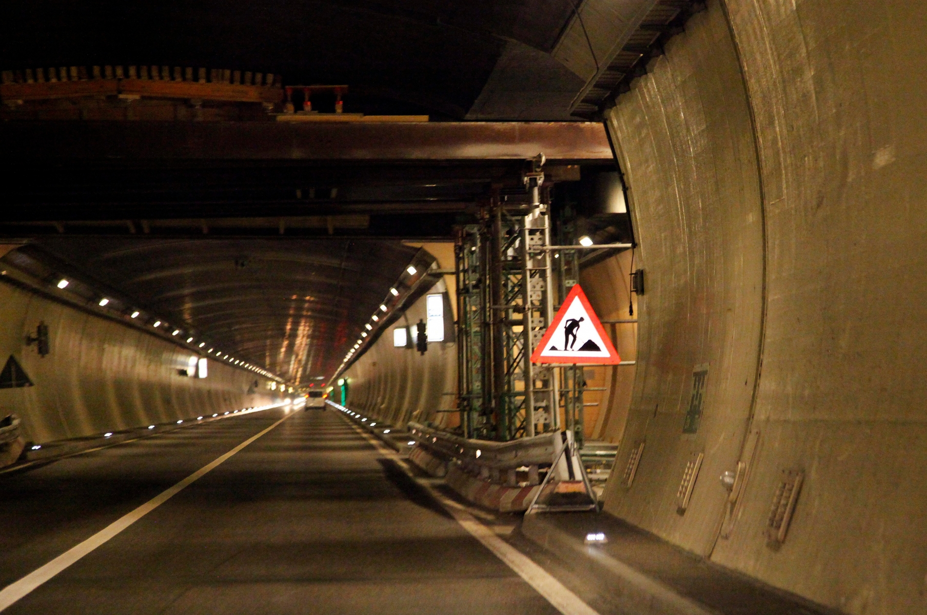 Travaux tunnel de la transjurane A16 18  juillet Danièle Ludwig Bist