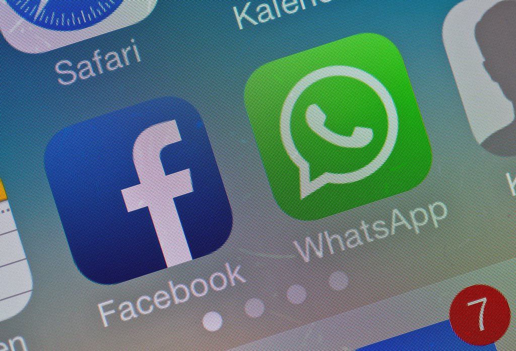 Les comptes WhatsApp et Facebook installés sur le même smartphone seront liés.