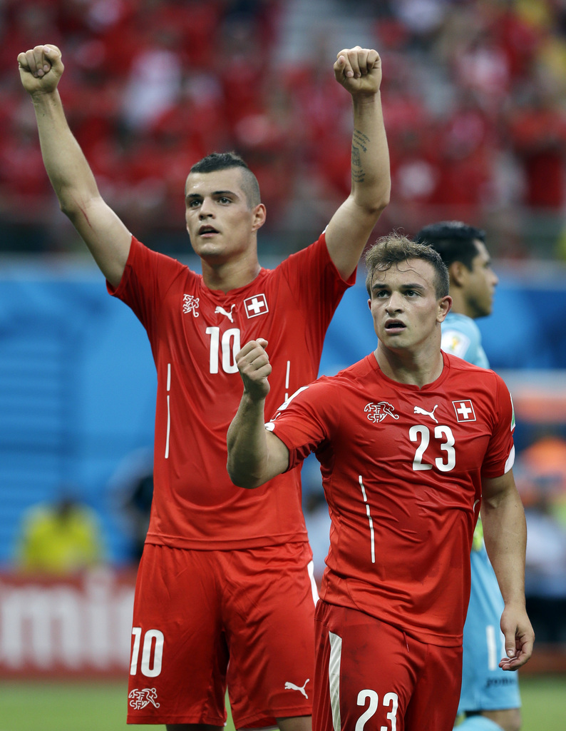 Xhaka a été clair durant l'Euro: il va continuer à jouer pour la Suisse. Shaqiri l'a aussi dit, avec un peu moins d'assurance, laissant place à la rumeur.