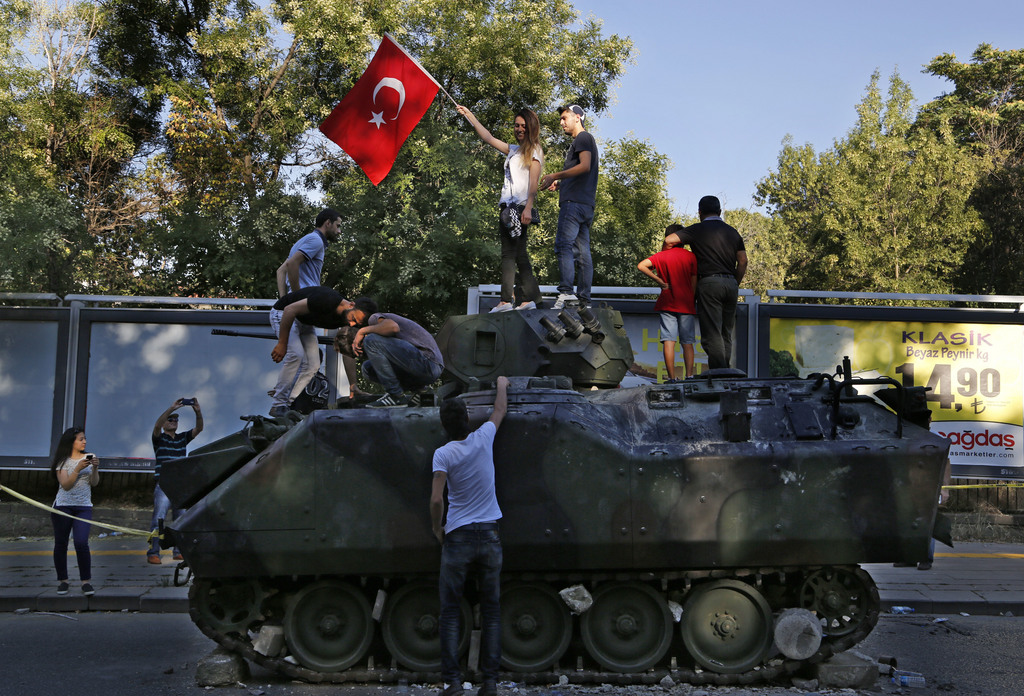 Les relations turco-américaines, qui ont souffert après le putsch, devraient être en toile de fond du scénario, selon le journal Aksam. 