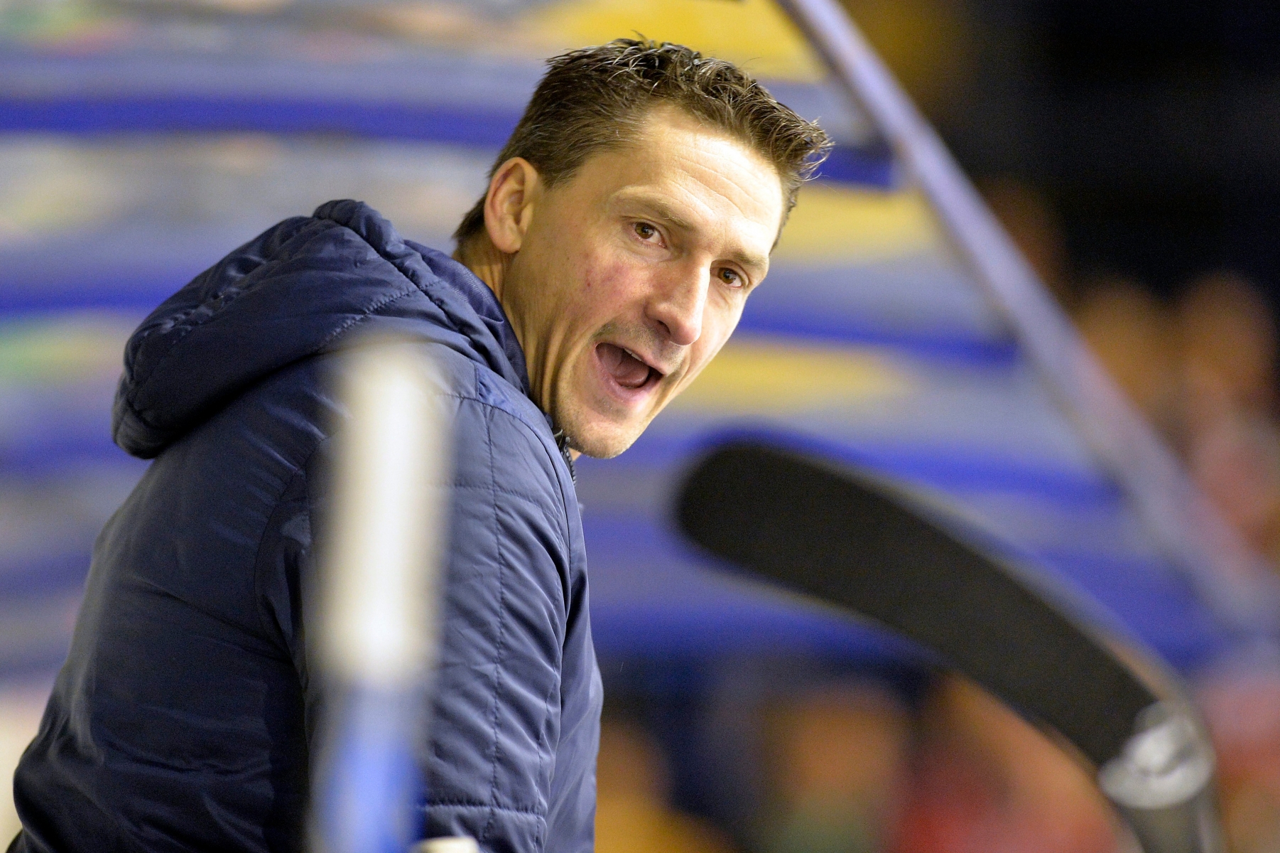 Alex Reinhard, coach de La Chaux-de-Fonds, lors la rencontre des 16 ieme de finale de la coupe suisse de hockey de LNB et de LNA entre le HC La Chaux-de-Fonds et le Lausanne HC, ce mercredi 01 octobre 2014 a la patinoire des Melezes de La Chaux-de-Fonds. (KEYSTONE/Sandro Campardo) SCHWEIZ EISHOCKEY CUP CHAUX-DE-FONDS LAUSANNE