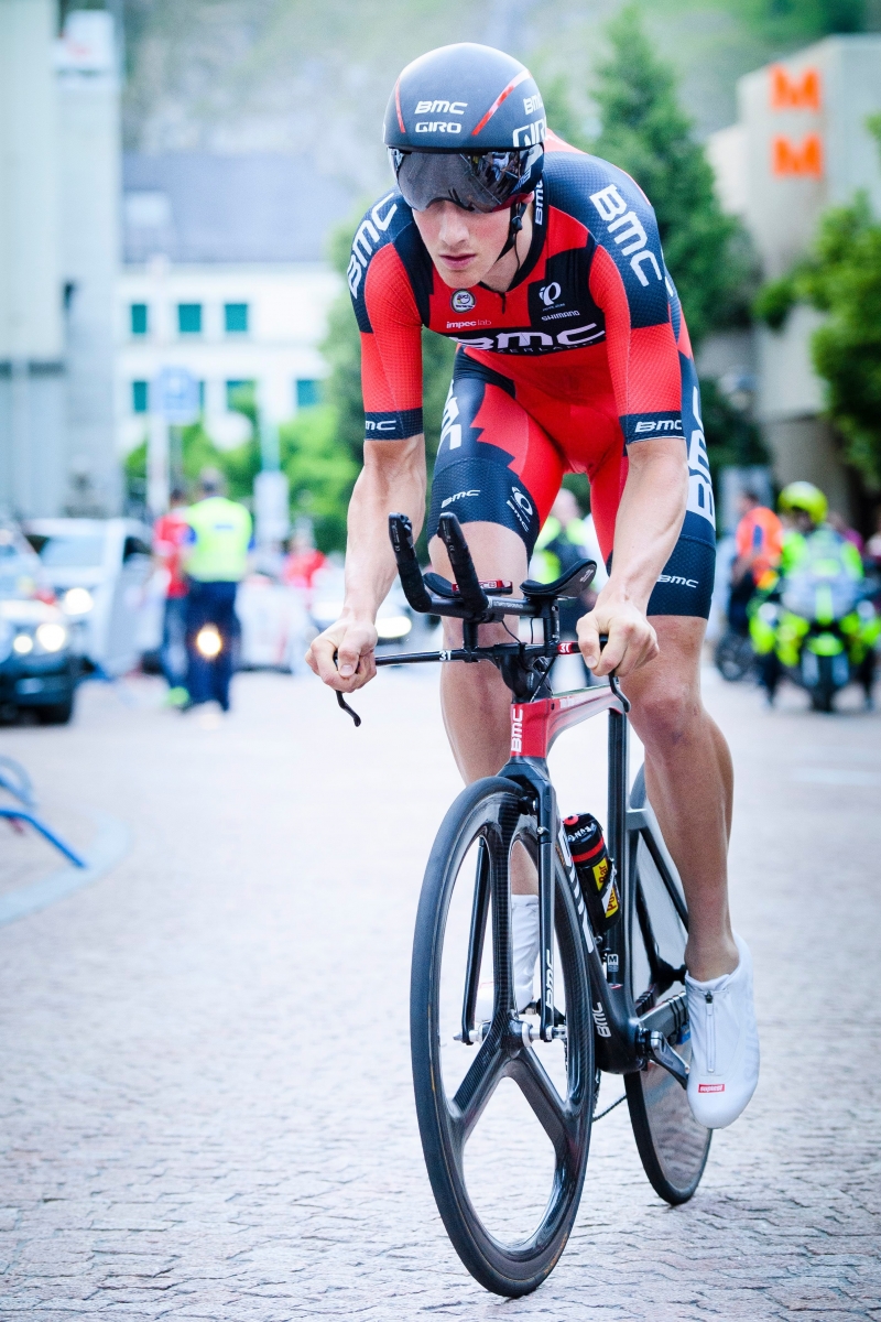 Stefan Kueng auf der Strecke, waehrend der Schweizermeisterschaft im Zeitfahren diesen Mittwoch 22. Juni 2016 in Martigny. (KEYSTONE/Manuel Lopez)

 SCHWEIZ SCHWEIZERMEISTERSCHAFT ZEITFAHREN