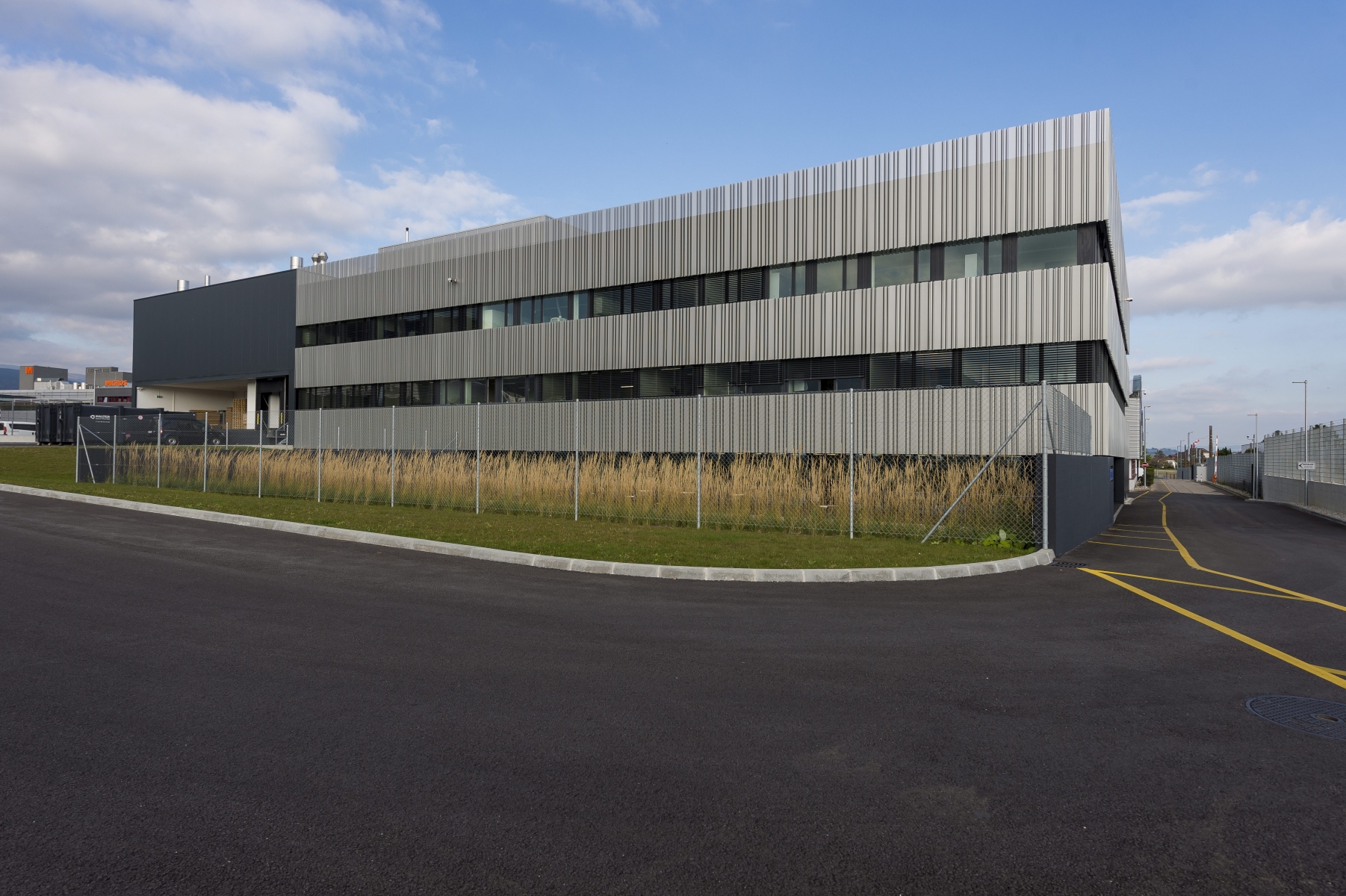 Le nouveau bâtiment administratif de Metalor, à La Tène.