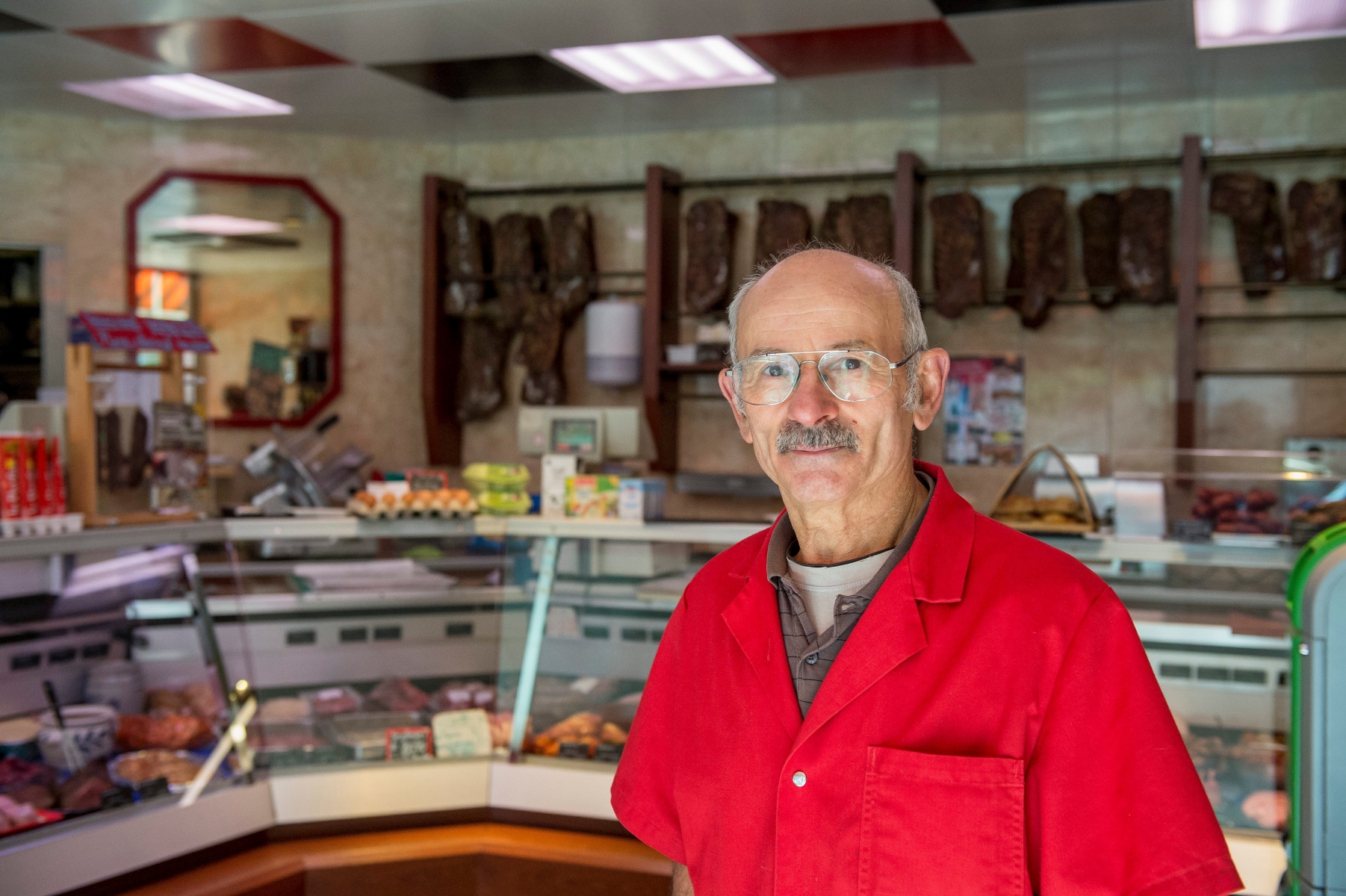 Portrait du futur boucher chevalin retraite Michel Froment.



La Chaux-de-Fonds, le 07.10.2016



Photo : Lucas Vuitel