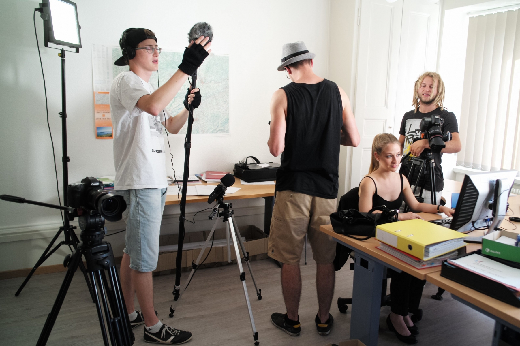 L'été 2015, l'équipe de tournage Spintop Prod tournait les dernières scènes du drame amoureux, "6h42, ensemble".
