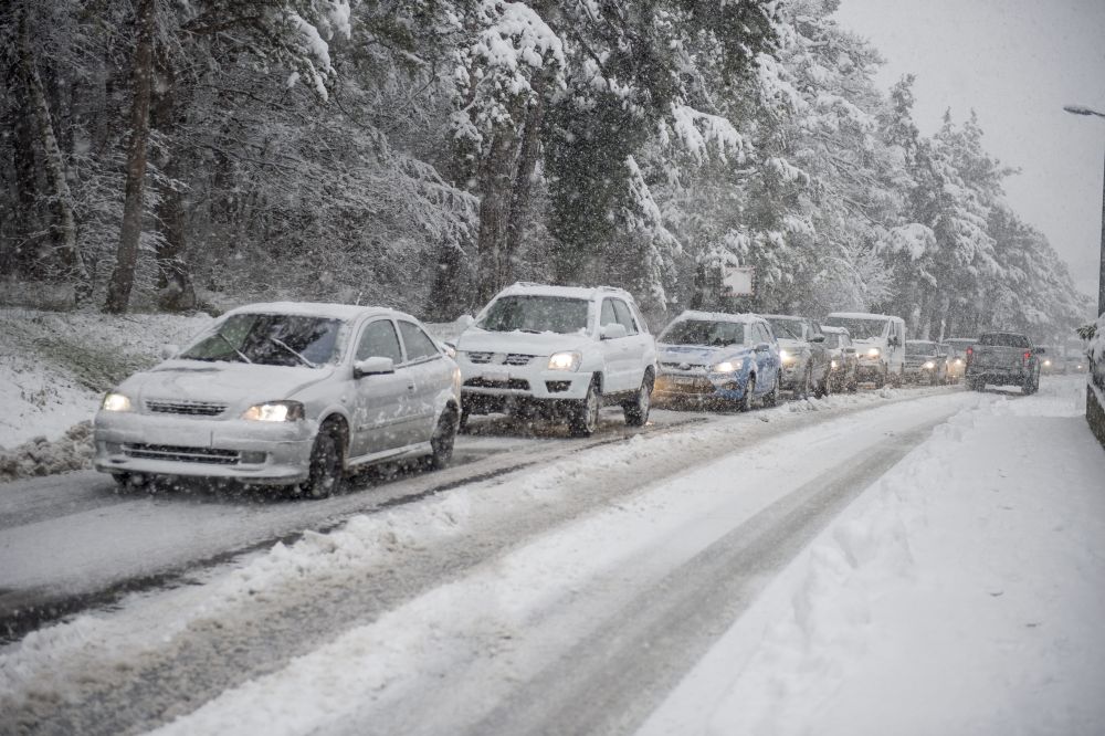 La route entre Bôle et Rochefort avait du être fermée a cause de la neige l'hiver dernier.