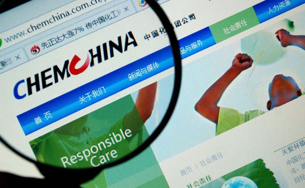 Le groupe public chinois ChemChina a provoqué lundi la chute du cours de l'action de Syngenta.
