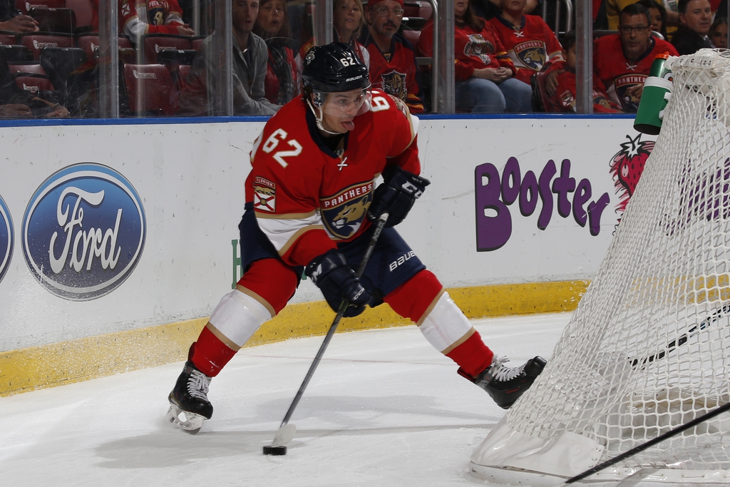 Florida Panthers a décidé de le conserver dans l'équipe au lieu de le renvoyer en AHL. 