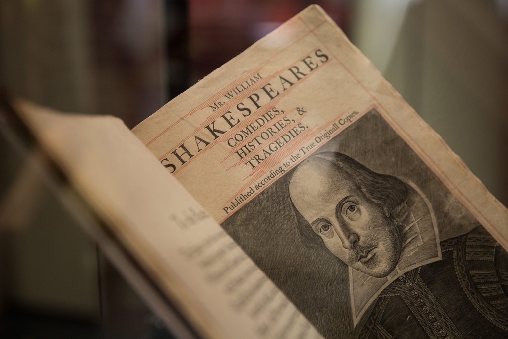 Cela fait plus de 300 ans que les experts soupçonnent des collaborations dans l'oeuvre de Shakespeare, mais les preuves ne tombent qu'aujourd'hui.