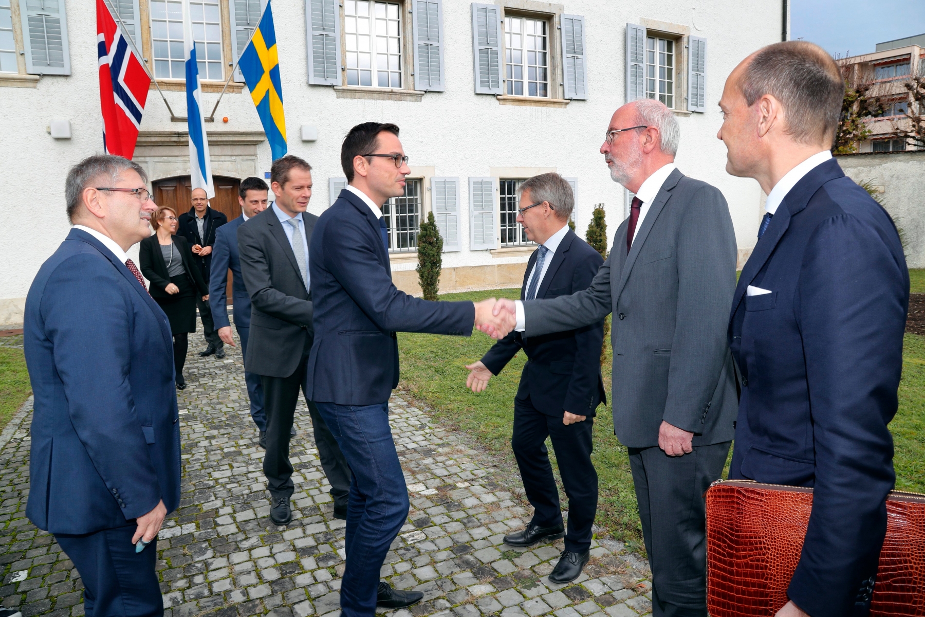 Le Gouvernement jurassien in corpore a reçu les ambassadeurs de Suède, Norvège et Finlande, Delémont 15 novembre 2016. (Roger Meier/Bist)