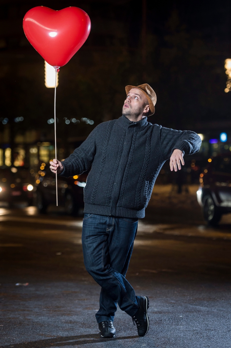 Portrait du magicien Blake Eduardo. Il va participer a La France a un incroyable talent sur M6.

La Chaux-de-Fonds, le 15.11.2016

Photo : Lucas Vuitel