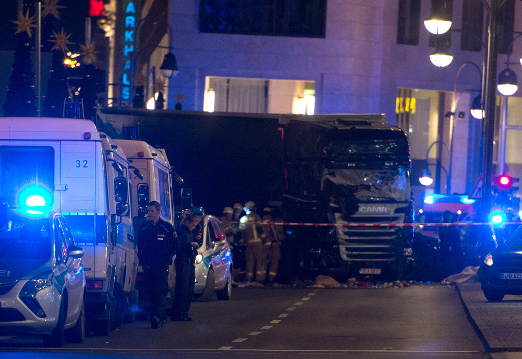 Le camion est immatriculé en Pologne.