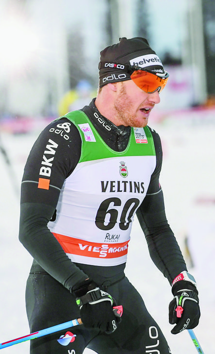 epa05649487 Dario Cologna of Switzerland at the finish of the Men's 15 km Classic Individual race at FIS Cross Country skiing World Cup in Ruka, Finland, 27 November 2016.  EPA/KIMMO BRANDT FINLAND OUT FINLAND CROSS COUNTRY SKIING WORLD CUP