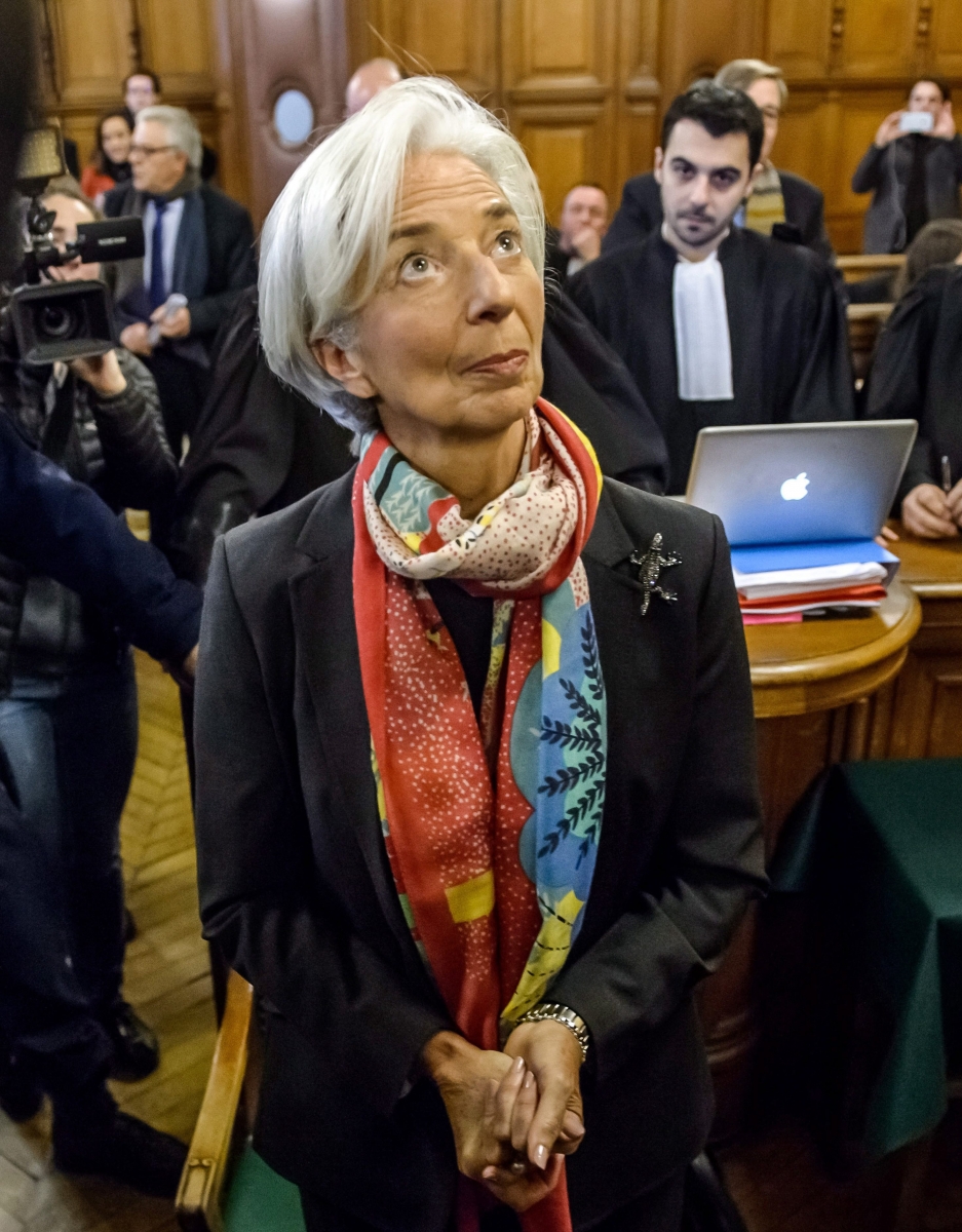 epa05682327 (FILE) A file photo dated 12 December 2016 showing International Monetary Fund (IMF) Managing Director and former French economy minister Christine Lagarde appearing in court at the Plais de Justice, in Paris, France. France's highest appeals court on 19 December 2016 found Lagarde guilty of one count of negligence. Lagarde stood trial over a state payout to French businessman Bernard Tapie. Lagarde was charged of negligence over awarding more than 400 million euro to Tapie  during her time as economy minister in 2008.  EPA/CHRISTOPHE PETIT TESSON FILE FRANCE TRIALS LAGARDE