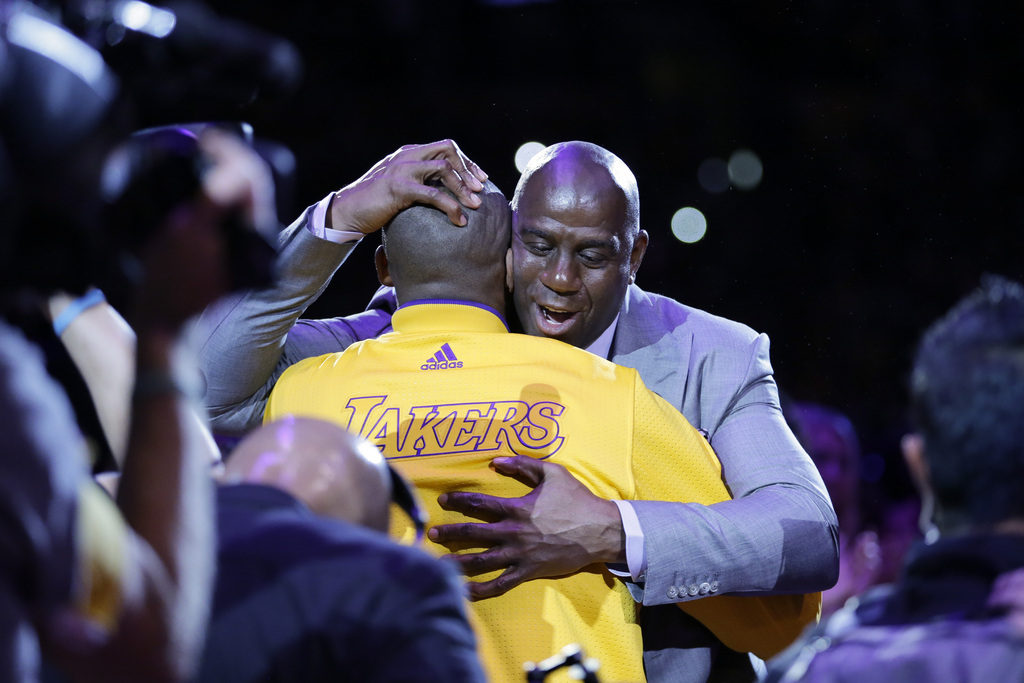Magic Johnson aura la lourde tâche de redorer le blason des Lakers, deuxième franchise la plus titrée de la NBA.