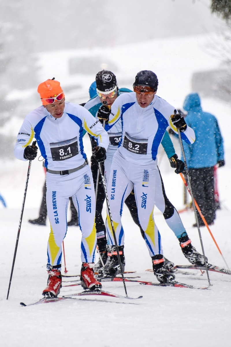 Course de ski de fond Le Tour de Sagnard.

Fabrice Pellaton et Damien Pellaton



LA SAGNE 5/02/2017
Photo: Christian Galley
