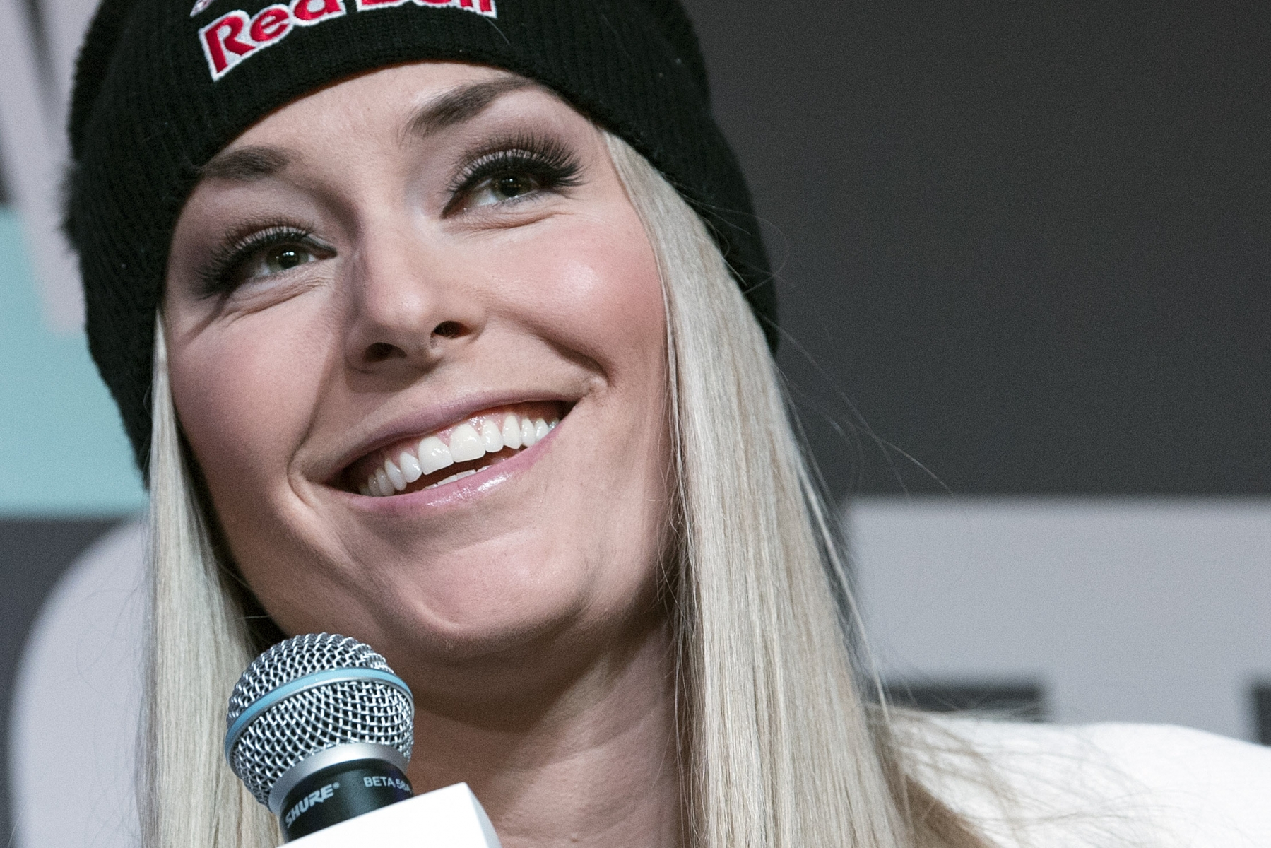 Lindsey Vonn of the United States speaks during a press conference at the 2017 FIS Alpine Skiing World Championships in St. Moritz, Switzerland, on Sunday, February 05, 2017. (KEYSTONE/Peter Schneider) SKI ALPIN WM 2017 ST. MORITZ