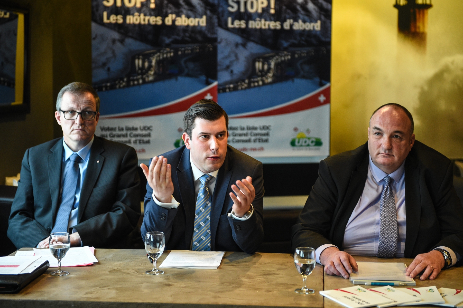 Les trois candidats de l’UDC à la course au Conseil d’Etat: Stephan Moser, Xavier Challandes et Jean-Charles Legrix.