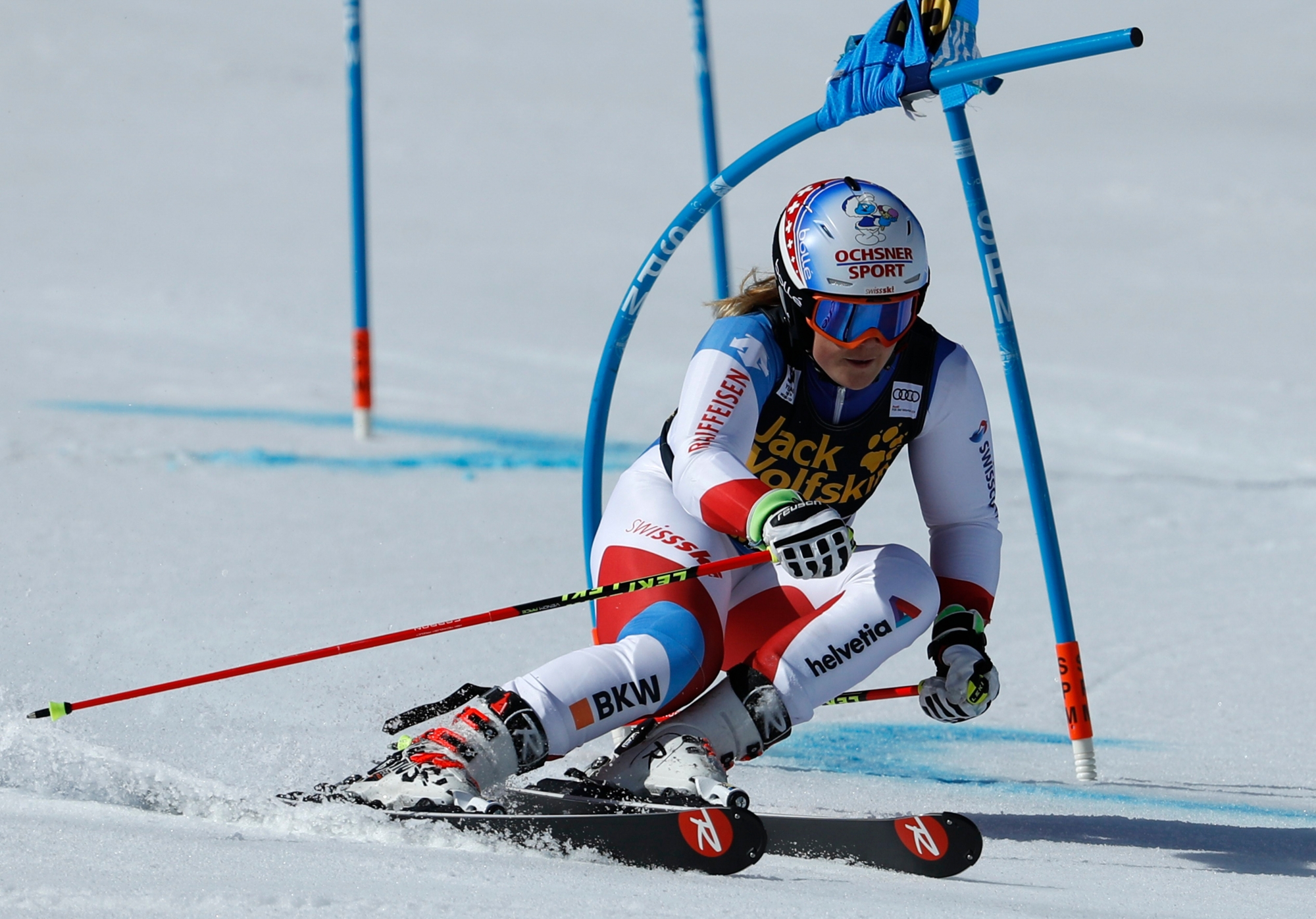 epa05855102 Melanie Meillard of Switzerland in action during the Team Event at the FIS Alpine Skiing World Cup Finals in Aspen, Colorado, USA, 17 March 2017.  EPA/JOHN G. MABANGLO USA ALPINE SKIING WORLD CUP